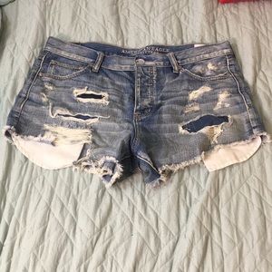 American Eagle Vintage Hi-rise Festival shorties